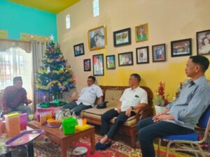 Natal Sebagai Wadah Kebersamaan, Pj Bupati Lamandau Ajak Warga Bersatu