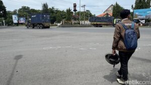 Kecelakaan Di Tugu Adipura Rembang, Pemotor Vario Tewas Usai Tabrak