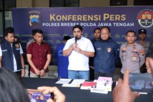 Korupsi Dd Dipakai Untuk Karaoke, Mantan Kades Kedungbokor Ditangkap Polisi