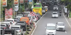 Kota Malang Padat, Ribuan Kendaraan Tinggalkan Kota Dalam Sehari