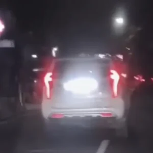 Pajero Lampu Silaukan Pengendara Lain, Gegerkan Kota Malang