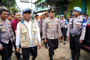 Turun Ke Petungkriyono, Kapolda Jateng Apresiasi Kerja Tim Evakuasi Longsor