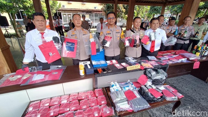 Edarkan Sabu Di Banyumas, Bandar Besar Dibekuk Polisi Di Bandung