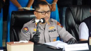 Komplotan Pencuri Mobil Bersenjata Api Dibekuk Tim Resmob Polda Jateng