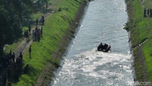 Pemotor Tewas Di Sungai Pageralang Banyumas, Diduga Jatuh Dari Kendaraan