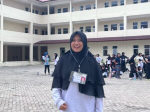 Salma, Komikus Dan Lulusan Uns, Uji Kemampuan Di Seleksi Sipss