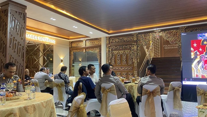 Buka puasa bersama, polrestabes semarang perkuat sinergi dan transparansi dengan