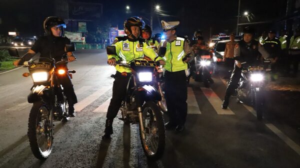 Cegah gangguan kamtibmas, polisi malang kota rutin gelar patroli malam