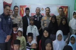 Peduli sesama, polres pemalang dan pwi salurkan takjil dan sembako