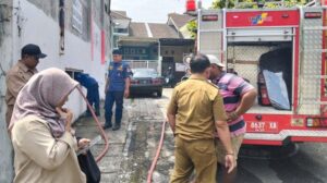 Rumah Kosong Di Semarang Terbakar, Pemilik Tak Tinggal Selama 50