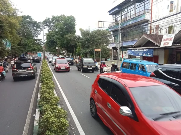 Tahun Baru Dekat, Kepadatan Terjadi Di Sejumlah Jalan Kota Malang