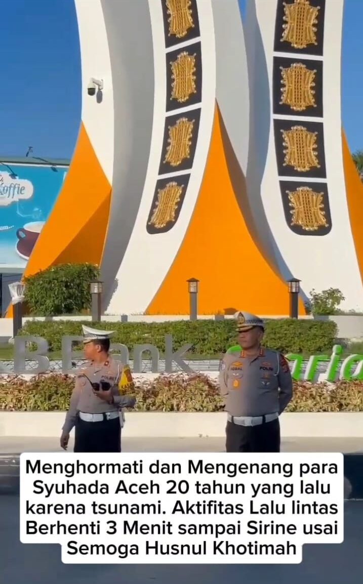 Video: Penghormatan 20 Tahun Syuhada: Simpang Lima Aceh Hening 3