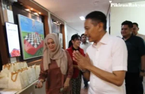 Wahyu Hidayat Berkomitmen Tingkatkan Akses Pasar Bagi Umkm Di Kota