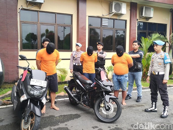 Aksi Sekeluarga Dari Magelang Bobol Minimarket, Satu Pelaku Di Kulon