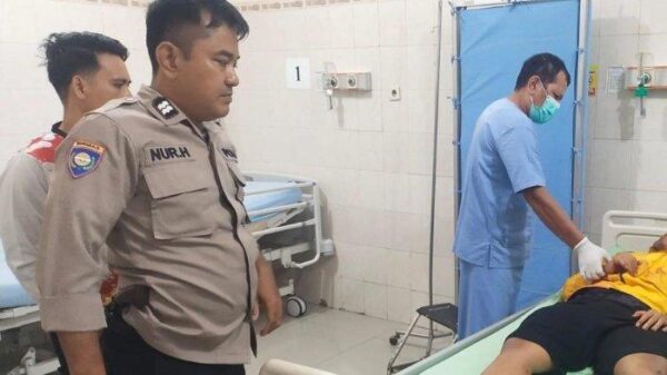 Celurit Tertancap Di Kaki Pelajar Banyumas Dalam Tawuran Di Purbalingga,