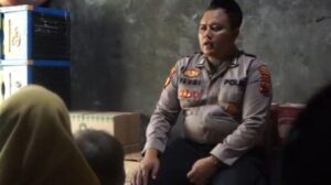 Cerita Inspiratif Bripka Fahmi, Polisi Yang Rawat Dan Asuh 35