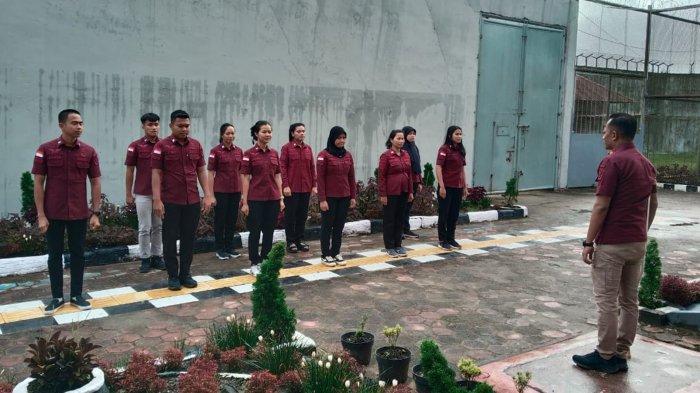 Dengan Semangat Baru, Rutan Humbahas Gelar Apel Pagi Perdana Awal