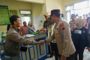 Kapolda Jateng Kawal Penanganan Longsor Petungkriyono, Fokus Pada Keselamatan Warga