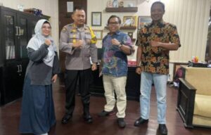 Kolaborasi Awal Tahun, Kabid Humas Polda Jateng Kunjungi Kpid