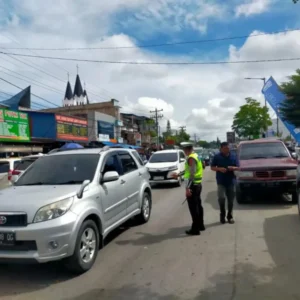 Lalu Lintas Di Humbahas Padat, Volume Kendaraan Terpantau Meningkat