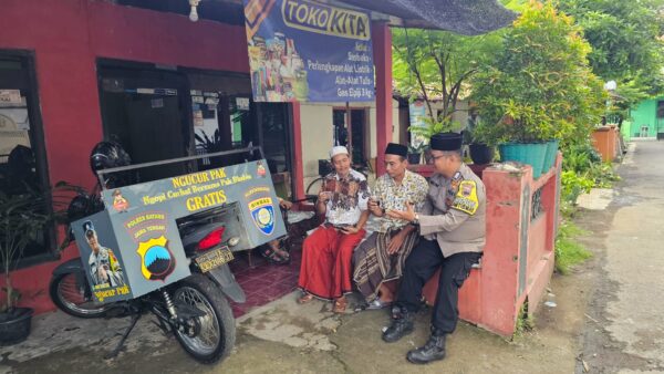 Ngopi Sambil Curhat, Bripka Hartono Ciptakan Dialog Terbuka Dengan Masyarakat