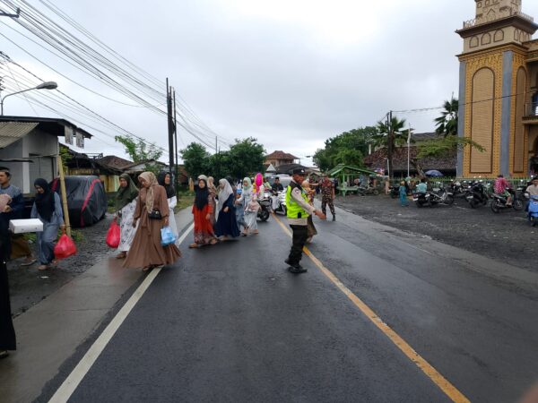 Pengamanan Isra Mi’raj 1446 H Di Wilkum Polres Jembrana Berlangsung