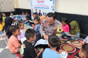 Perpustakaan Keliling Aipda Sugimin Di Demak Tingkatkan Minat Baca Anak