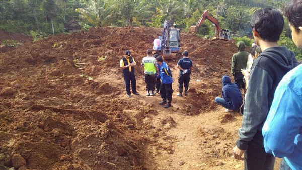 Petungkriyono Dilanda Longsor, Polda Jateng Turunkan Tim Sar Dan Dvi