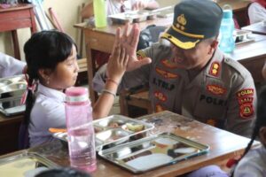 Program Makanan Bergizi Untuk Siswa, Kapolres Jembrana Berikan Dukungan Penuh