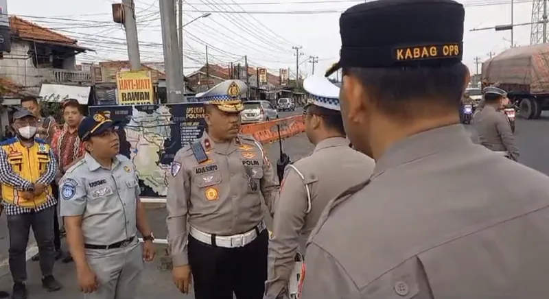 Antisipasi Lonjakan Pemudik, Kakorlantas Tinjau Jalur Perbatasan Jateng Jabar