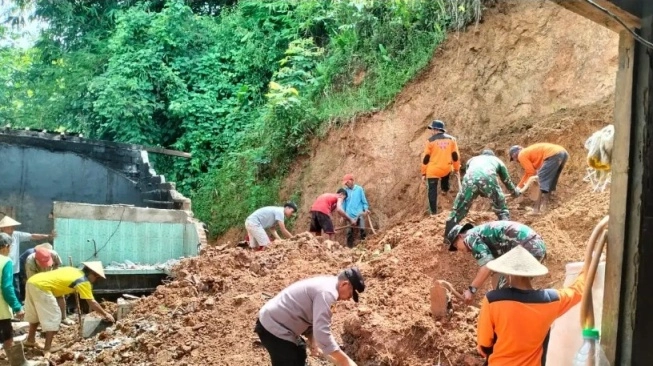 Desa Temboro Wonogiri Dilanda Longsor, Satu Rumah Hancur