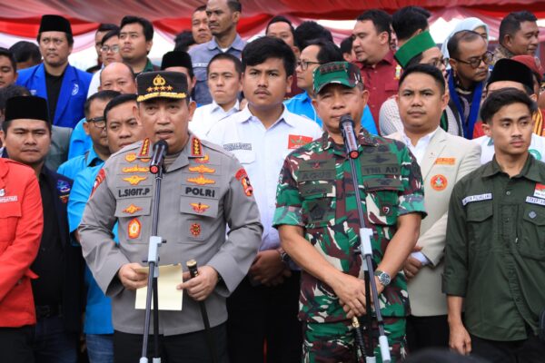 Kapolri Tegaskan Komitmen Lindungi Hak Berpendapat Mahasiswa Dan Pemuda