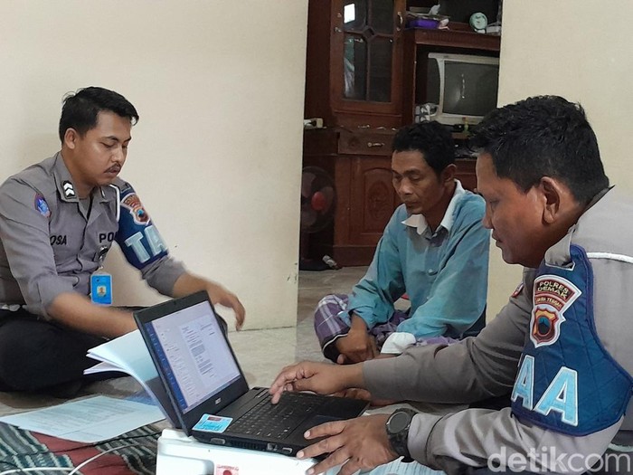 Kecelakaan Maut Di Demak, Pemotor Dijambret Lalu Terlindas Truk, Keluarga