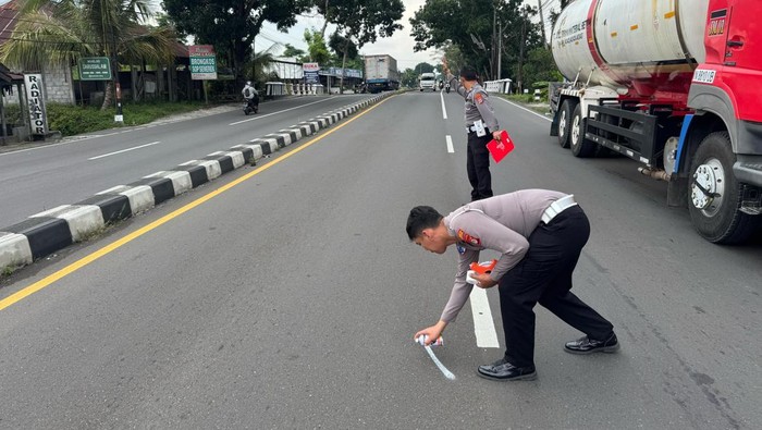 Nahas, Pemotor Wanita Tewas Kecelakaan Di Jalan Magelang Sleman