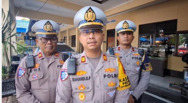 Pastikan Keamanan Pemudik, Satlantas Brebes Cek Kondisi Jalan