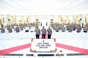 Rapim Polri Polda Jateng: Kapolda Tekankan Evaluasi Dan Peningkatan Kinerja