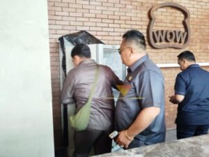 Restoran Di Malang Terkena Sidak, Diduga Edarkan Minol Ilegal