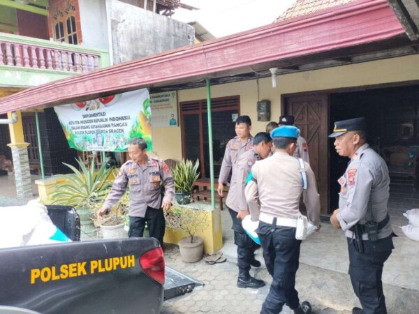 Sinergi Dengan Petani, Polres Sragen Giat Sukseskan Ketahanan Pangan