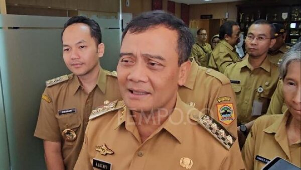 Antisipasi gangguan keamanan, gubernur jateng minta tni polri bersenjata lengkap saat