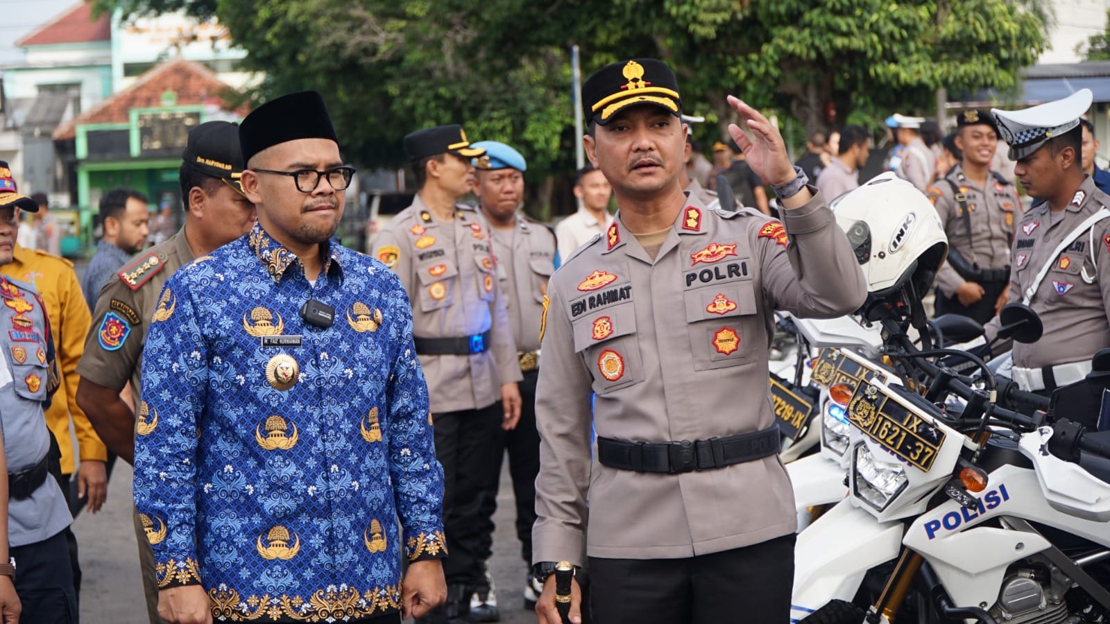 Antisipasi mudik lebaran, personel polres batang dan kodim disiagakan