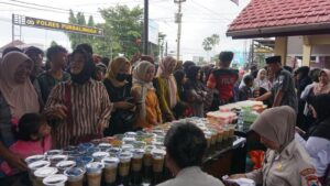 Bazar ramadan polres purbalingga: takjil serba rp 1.000 dan sembako