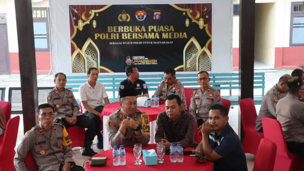 Buka puasa bersama, polres lamandau dan pwi perkokoh hubungan