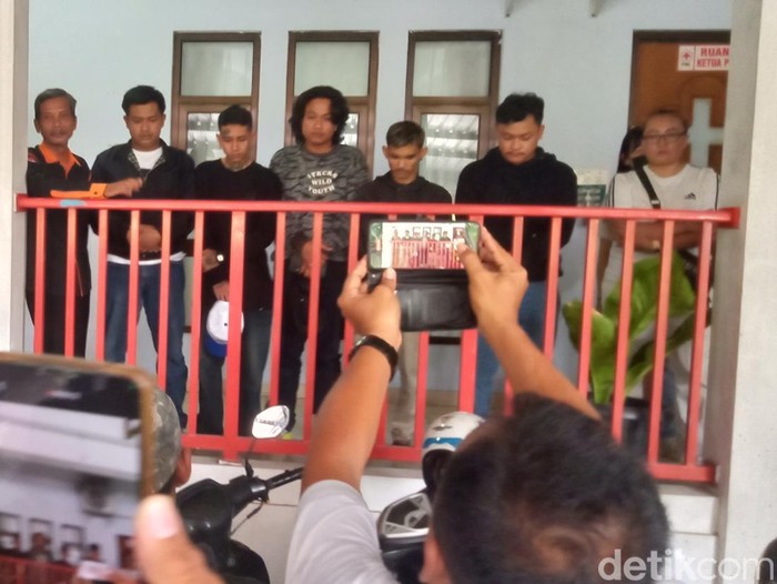 Fakta fakta di balik kasus 5 pemuda yang ancam relawan pmi