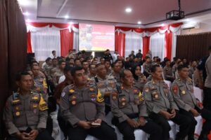 Kapolda kalteng ingatkan personel pengamanan psu pilkada barut untuk tetap