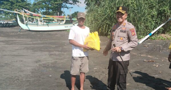 Kapolres Jembrana Hadirkan Bantuan Sosial Bagi Warga Lewat Minggu Kasih