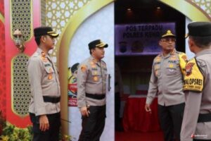 Pastikan pengamanan ops lilin 2025, wakapolda jateng cek pos terpadu