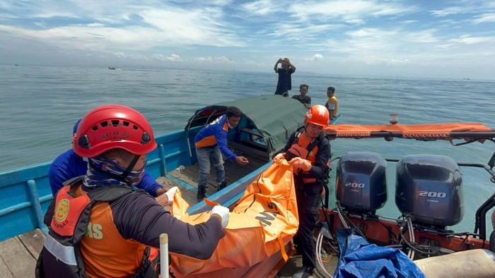 Pencarian berakhir, lansia yang hanyut di sungai tajum banyumas ditemukan