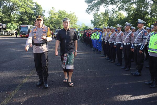 Pimpin apel ops ketupat agung 2025, kapolres jembrana tekankan pelayanan