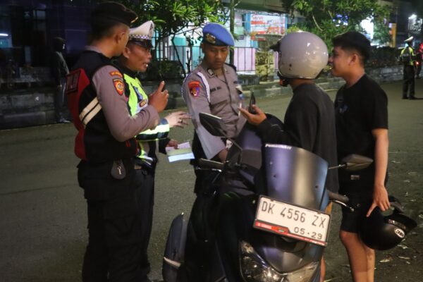 Polres jembrana gencarkan razia kendaraan di jalan ngurah rai