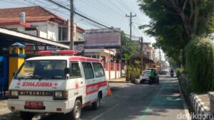 Relawan pmi klaten nyaris jadi korban, lima pria ancam bakar